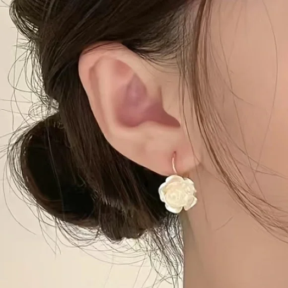 White Rose Leverback Earrings - Picture 2 of 3